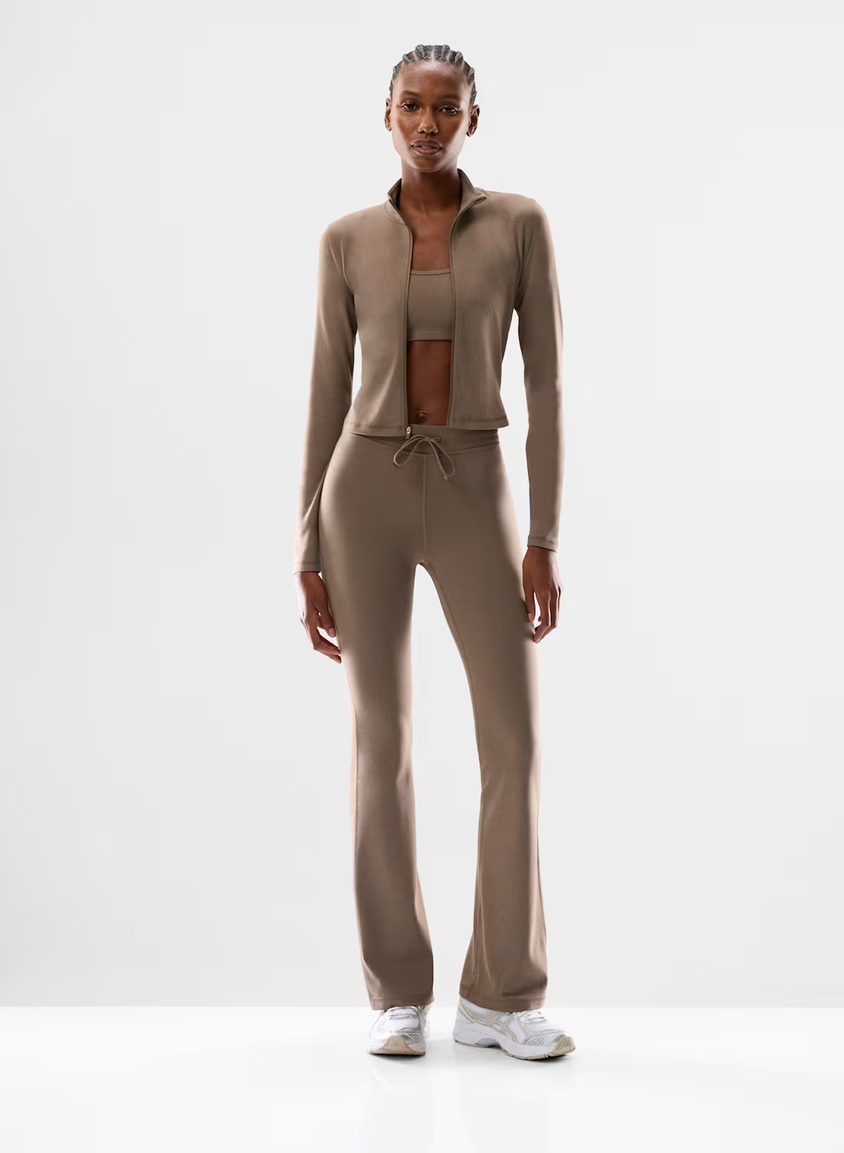 Aritzia Butter Loop Bootcut 32” Legging